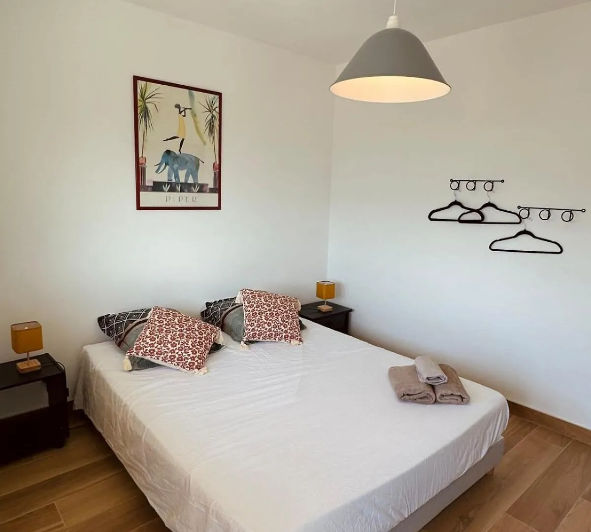 Bright 50M Apartment With Magnificent Lake View Aix-les-Bains France